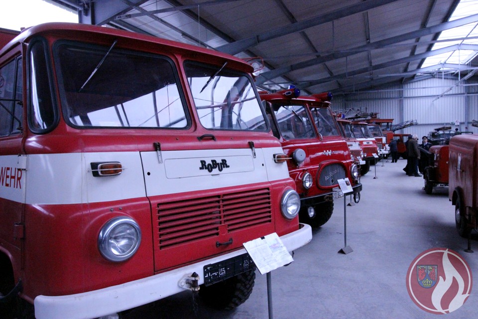 Ehrenabteilung KFV LDS nahm Alttechnik unter die Lupe - Feuerwehrmuseum Welzow